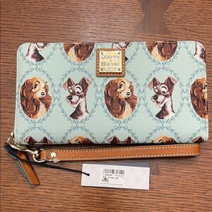 Disney Dooney & Bourke Lady and the Tramp wallet